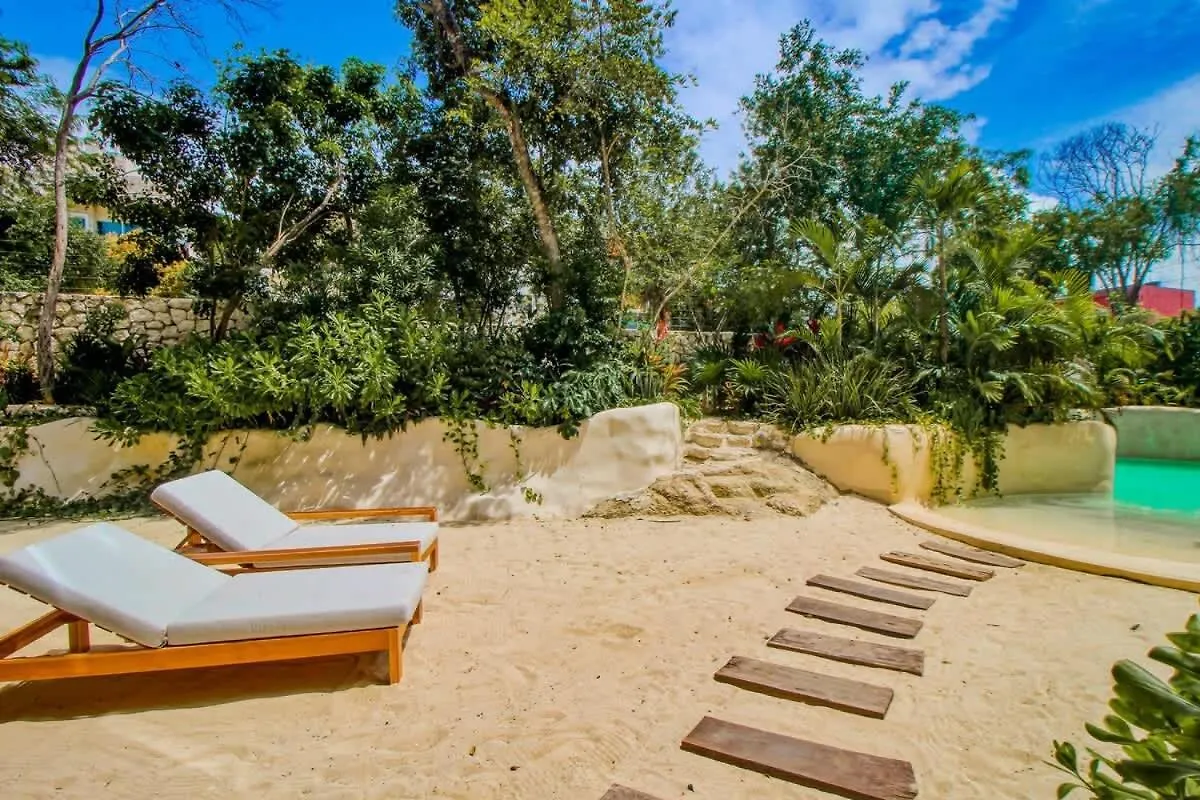 Apartment Main Street To The Beach At Coba Av Tulum Mexico